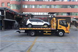 梁平汽车紧急补胎换胎救援