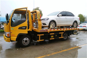 梁平附近拖车救援24小时服务热线