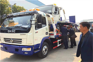 梁平汽车道路救援拖车价格
